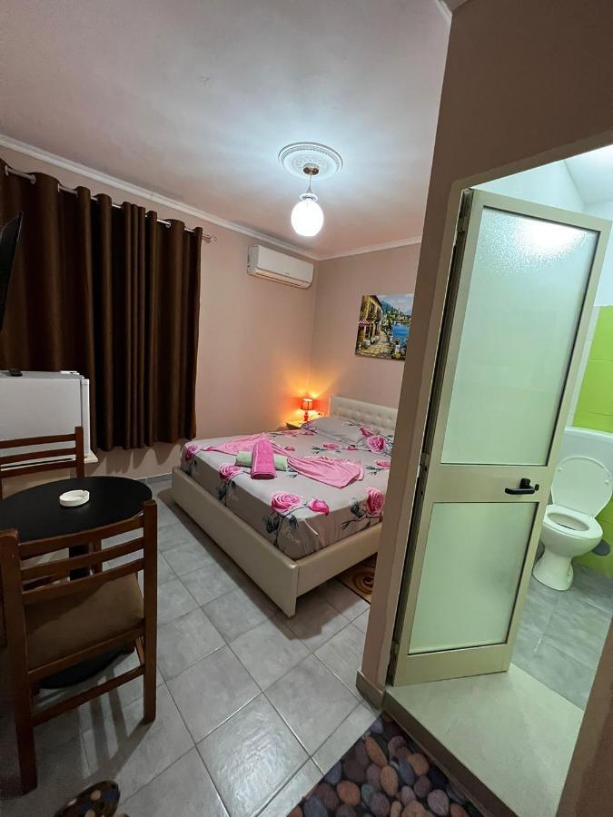 דורס Hotel Ziku מראה חיצוני תמונה