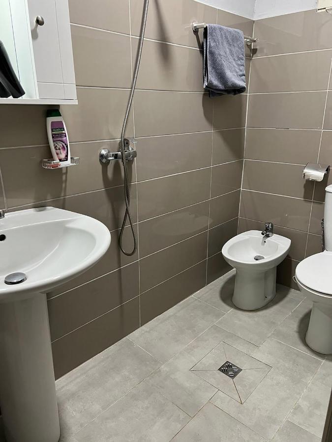 דורס Hotel Ziku מראה חיצוני תמונה