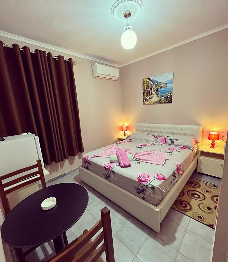 דורס Hotel Ziku מראה חיצוני תמונה